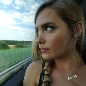 Meet your Posher, Savannah